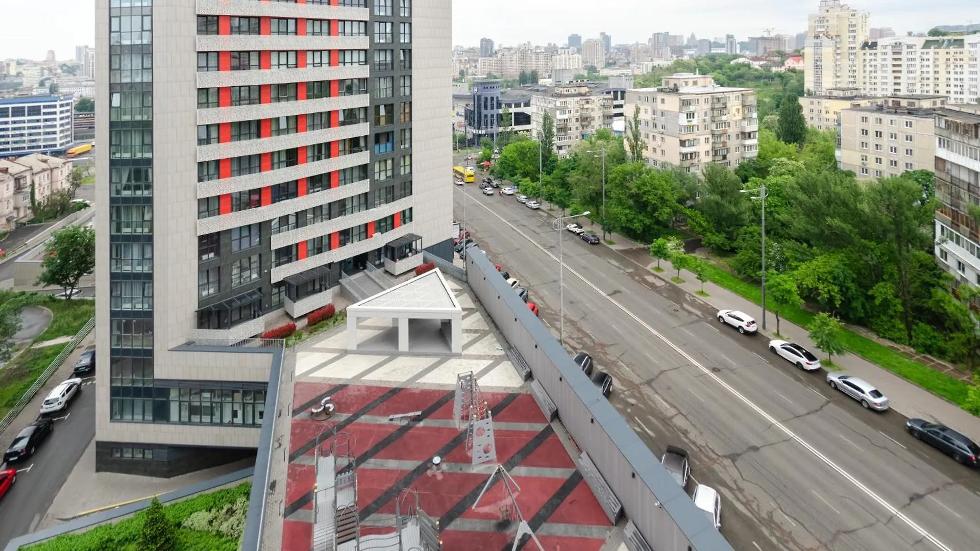 Petrovdom Apartments 7-13 In Rc Manhattan City,Beresteiskyi 11 Kyjev