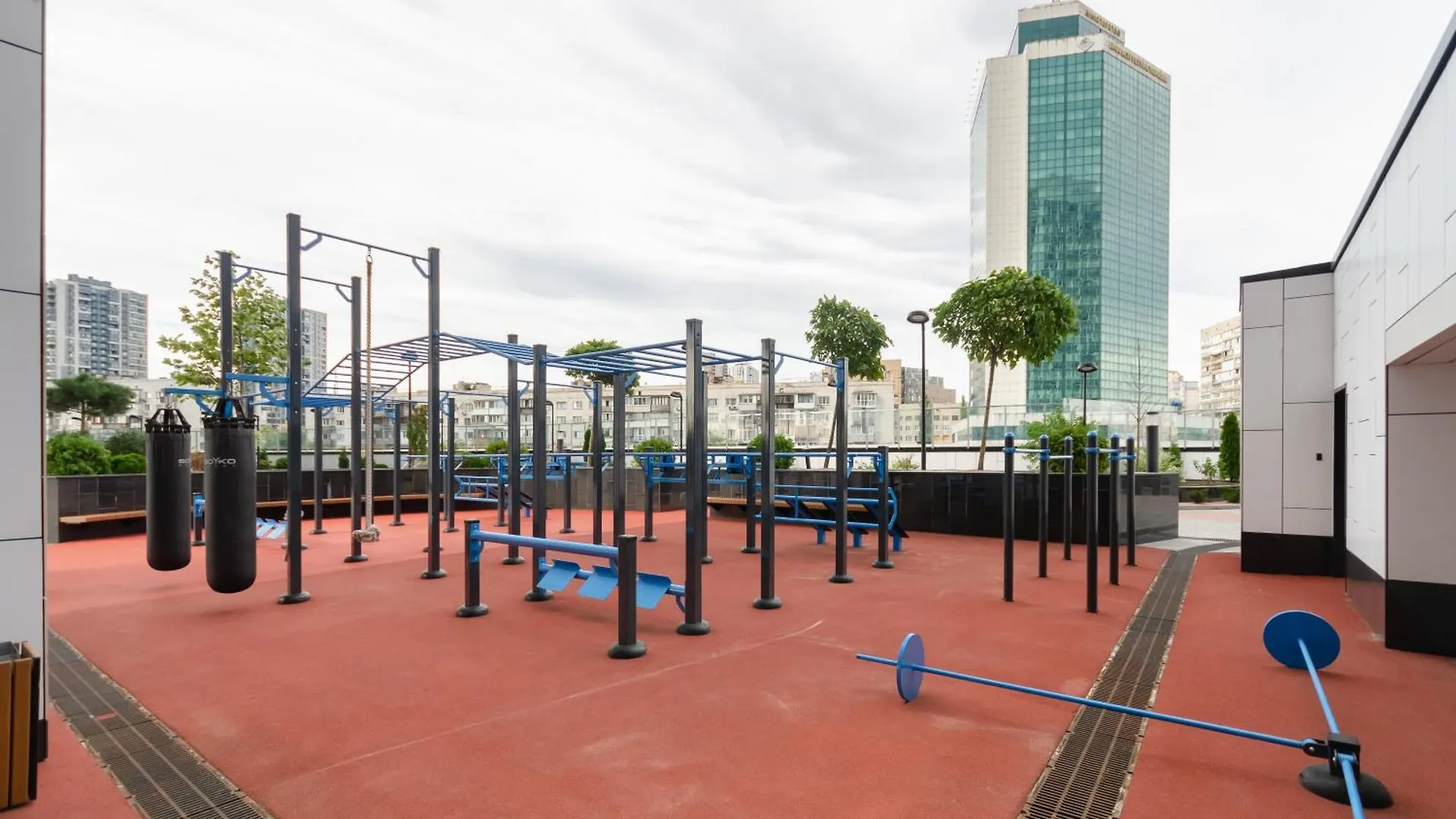 Petrovdom Apartments 7-13 In Rc Manhattan City,Beresteiskyi 11 Kiev Ucraina