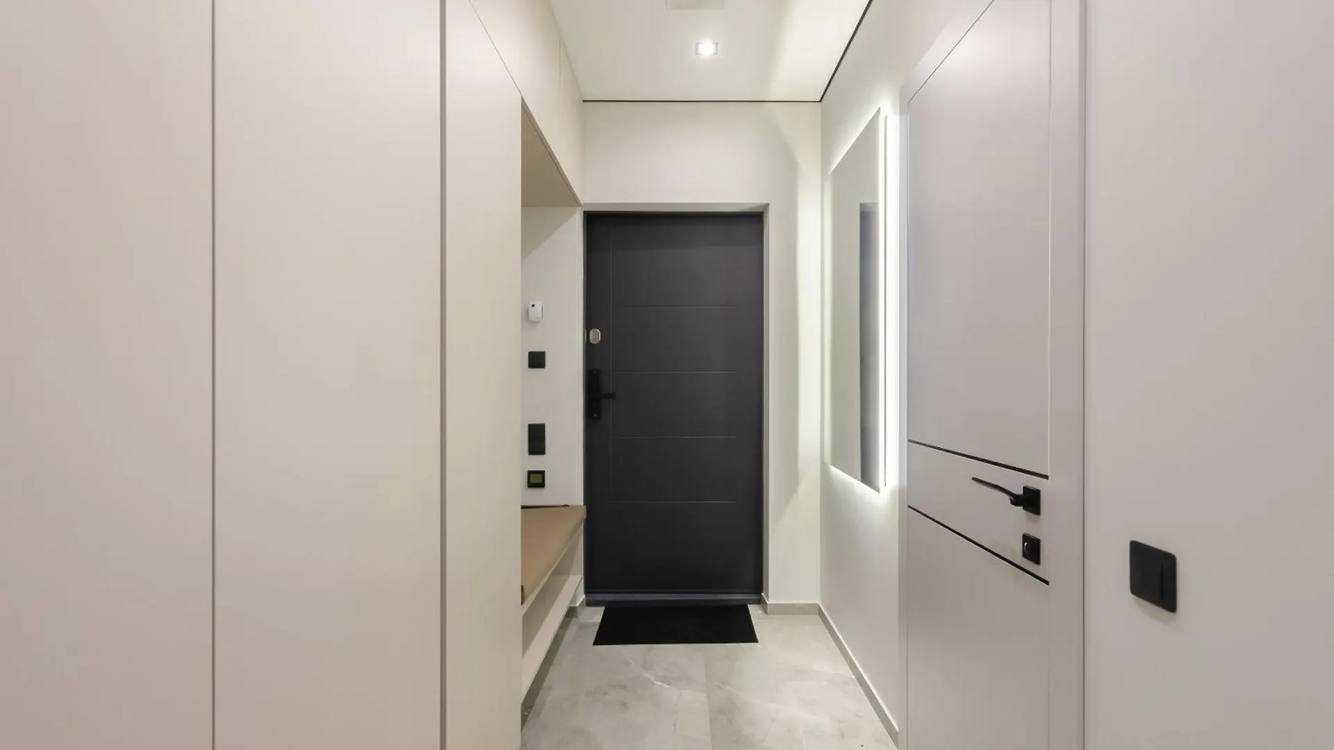 Petrovdom Apartments 7-13 In Rc Manhattan City,Beresteiskyi 11 Kiev